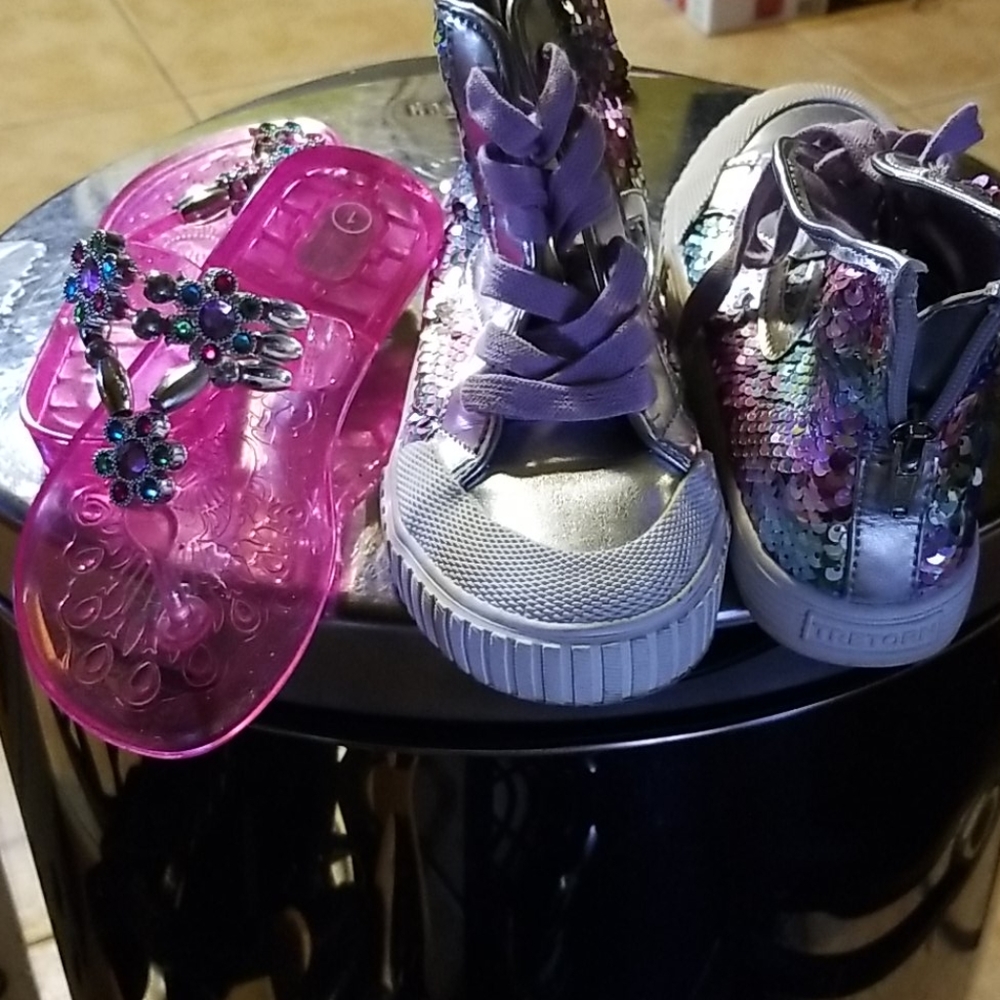 Kids shoes - Picture 3 of 3
